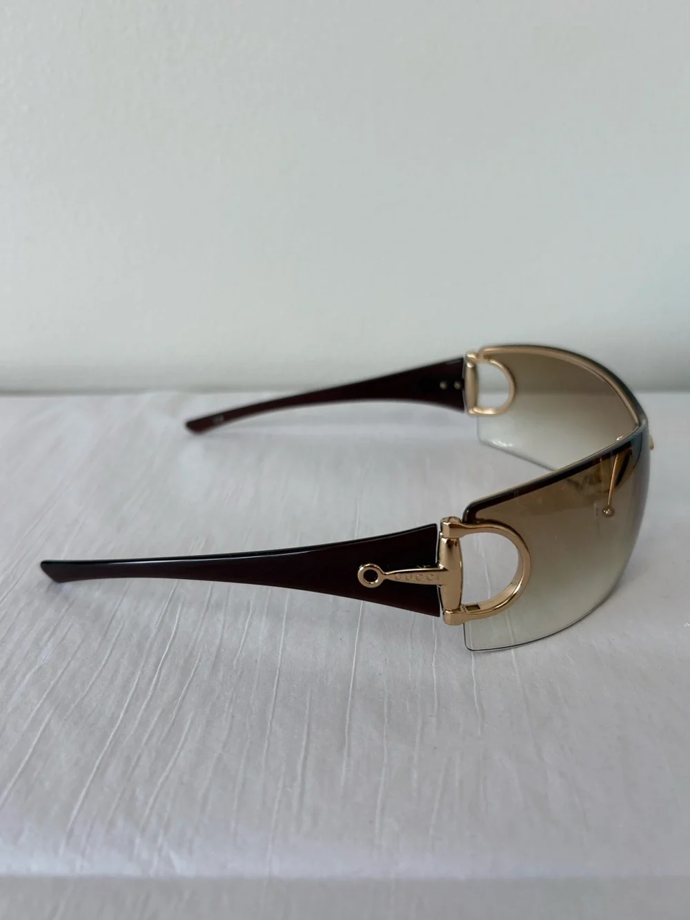 Authentic Gucci Vintage Y2K Horsebit Shield Sunglasses
